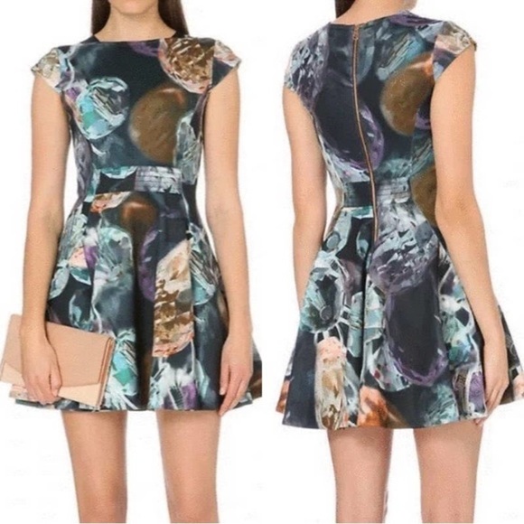 Ted Baker Ullia Glistening Gems Pleated Skater Mini Dress $328
Size 4 US - Picture 1 of 11
